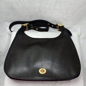 Vintage Coach 9718 Legacy Crescent Flap bag